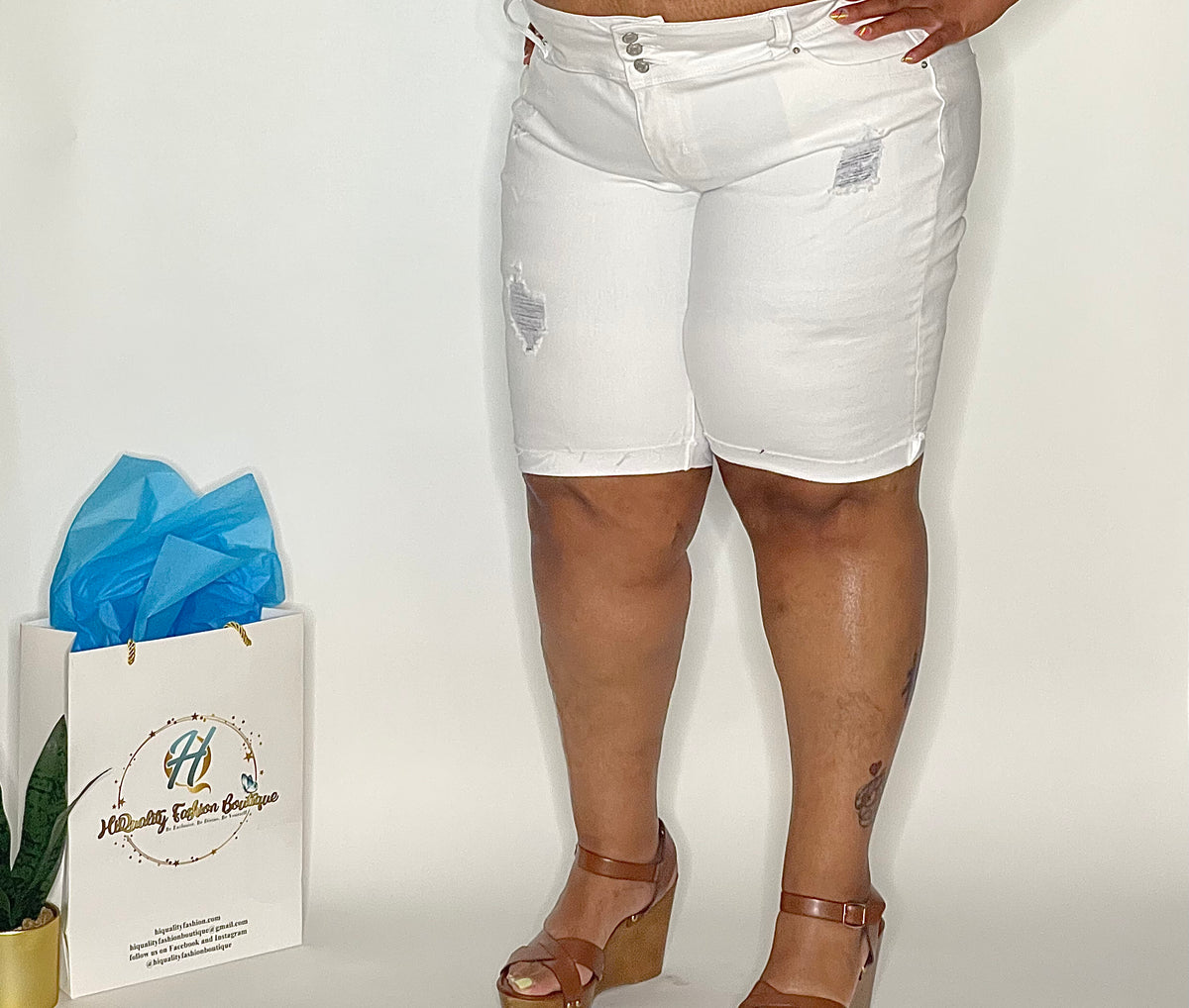 Ripped White Bermuda Shorts by  hiquality fashion boutique