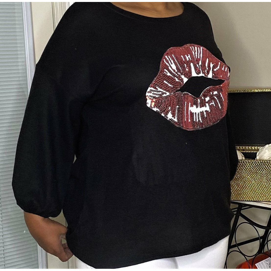 Kiss the Lips top by hiquality fashion boutique